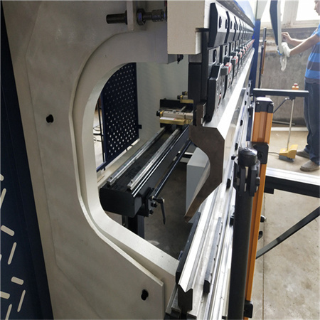CNC автомат хөнгөн цагаан ган гидравлик даралтат тоормосны цахилгаан хуудас металл гулзайлтын машин роботтой