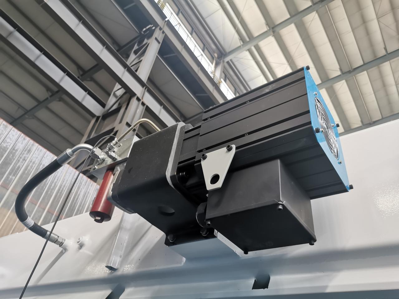 4 Axis Cnc Tandem Press Brake With Delem Da58t 2d Graphical Controller Delem Da58t 2d график хянагчтай 4 тэнхлэг Cnc тандем хэвлэлийн тоормос