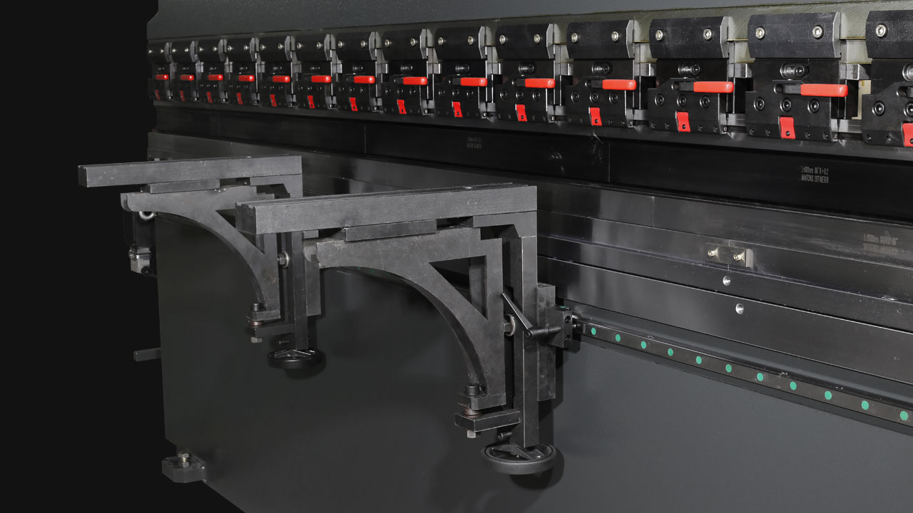 Wc67 гидравлик хэвлэлийн тоормос / CNC хэвлэлийн нугалах машин / хавтан нугалах машин Хятад